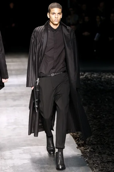 Look 42